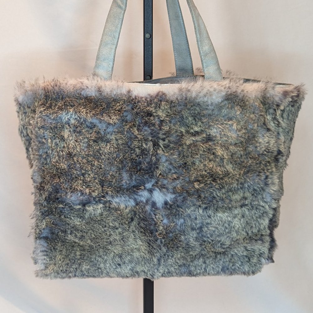 CHANEL Grey Rabbit Fur Tote - Picture 3 of 9
